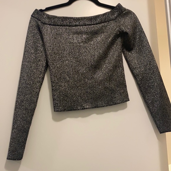 Super down off shoulder silver long sleeve top - Picture 2 of 4